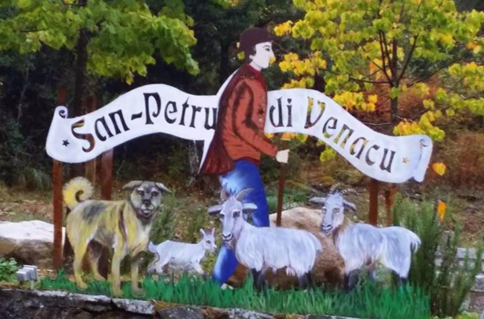 A.Casetta Santo-Pietro-di-Venaco Exteriör bild